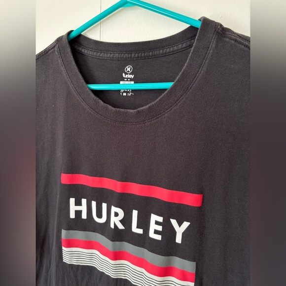🎉4/30$🎉 Hurley Graphic Tee✨ Size XXL — 7/10 - Picture 2 of 5
